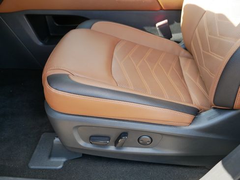Certified 2025 Nissan Pathfinder Platinum AWD/4WD image 20