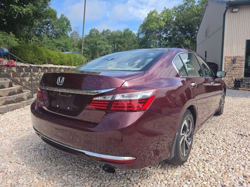 Used 2017 Honda Accord LX image 6
