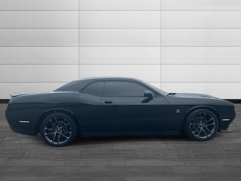 Used 2022 Dodge Challenger R/T Scat Pack image 2