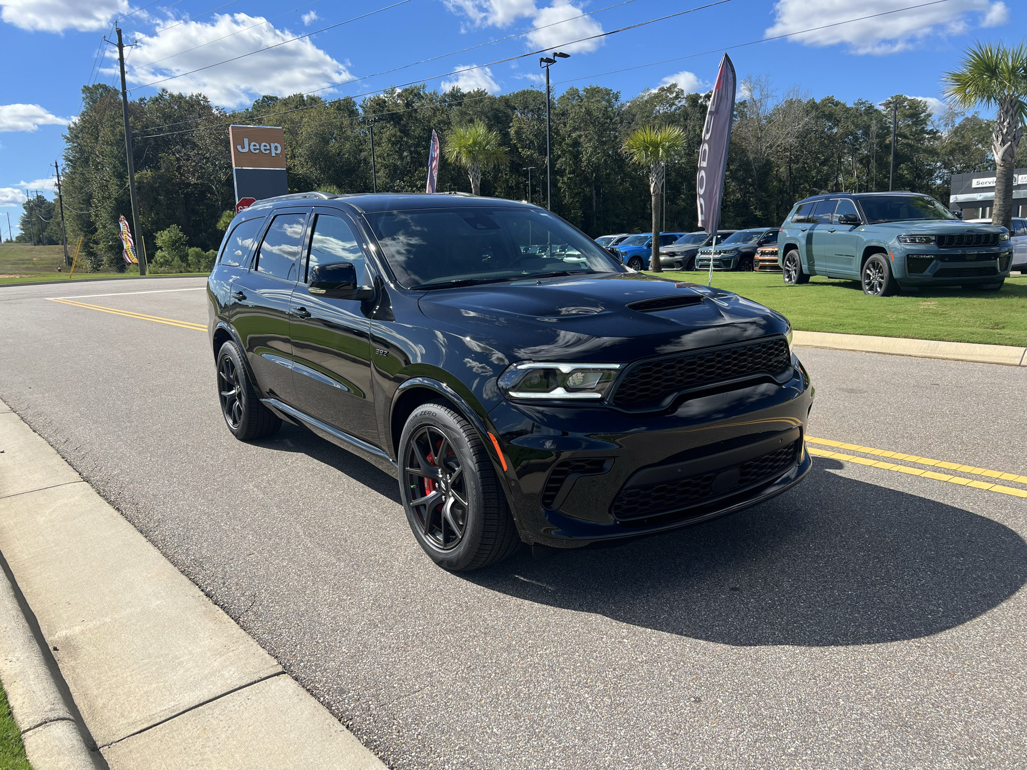 New 2027 Dodge Durango R/T w/ Blacktop Package AWD/4WD image 1
