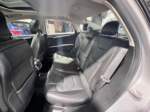 Used 2014 Ford Fusion Titanium image 22