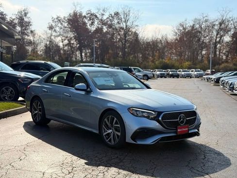 New 2026 Mercedes-Benz E 350 4MATIC Sedan image 4