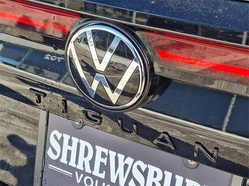 New 2026 Volkswagen Tiguan SE R-Line image 12