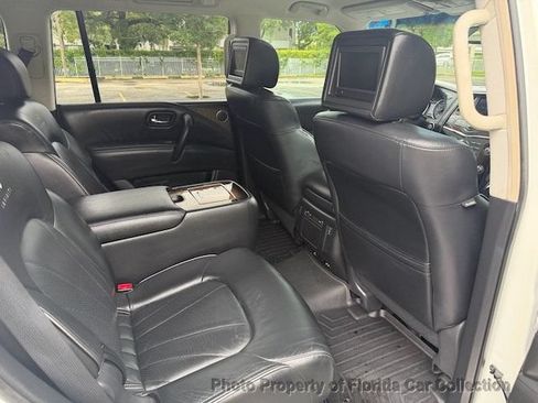 Used 2013 INFINITI QX56 2WD w/ Deluxe Touring Pkg image 45