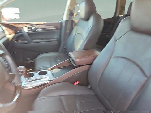 Used 2014 Buick Enclave Leather image 26