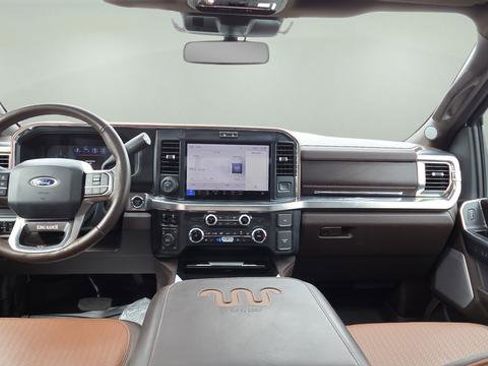 Used 2025 Ford F250 King Ranch w/ FX4 Off-Road Package image 31