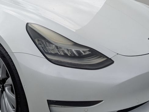 Used 2018 Tesla Model 3 Long Range AWD/4WD image 11
