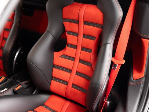 Certified 2015 Ferrari 458 Italia Coupe RWD image 48
