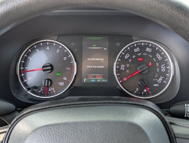 Used 2021 Toyota RAV4 XLE FWD image 21