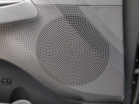 Used 2019 Hyundai Veloster 2.0 image 30