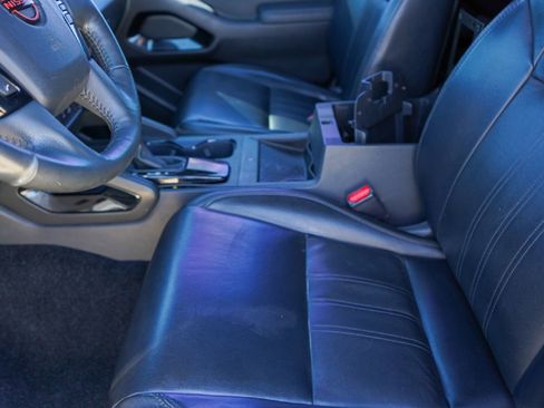 Used 2022 Nissan Frontier Pro-X w/ Pro-X Premium Package image 8