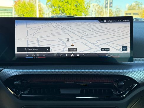 Used 2025 BMW 330i 330i w/ Convenience Package image 28