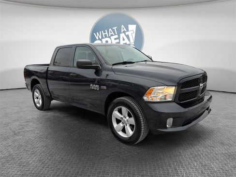 Used 2015 RAM 1500 Express image 1