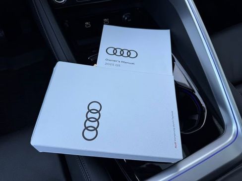 Certified 2025 Audi Q5 Premium Plus image 15