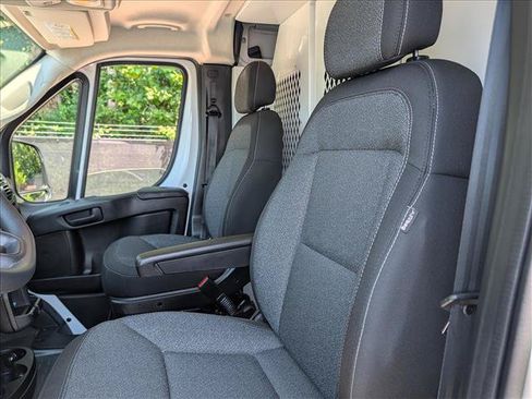 Used 2023 RAM ProMaster 2500 w/ Convenience Group FWD image 20