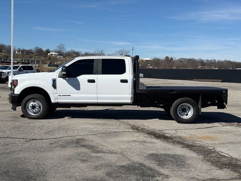 Used 2022 Ford F350 XL w/ Power Equipment Group image 8