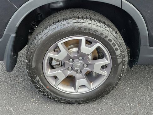 Certified 2023 Honda Passport TrailSport image 36