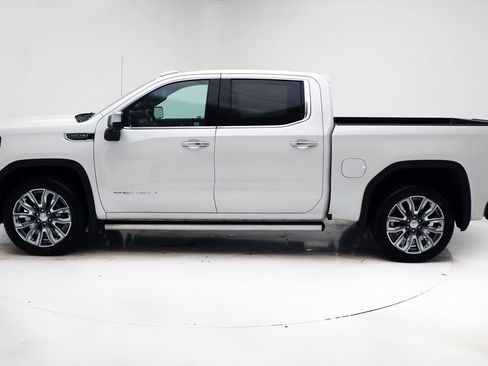 Used 2022 GMC Sierra 1500 Denali w/ Denali Reserve Package AWD/4WD image 6