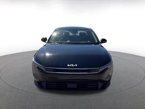 Used 2025 Kia K4 FWD image 4