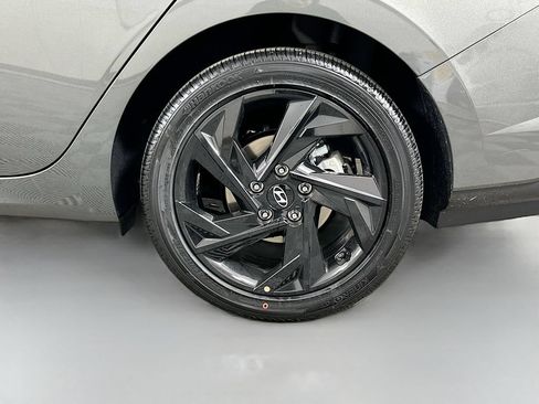 New 2026 Hyundai Elantra Sport FWD image 21
