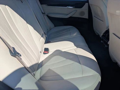 Used 2018 BMW X5 xDrive35i image 19