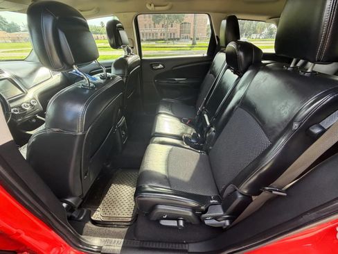 Used 2018 Dodge Journey Crossroad AWD/4WD image 17