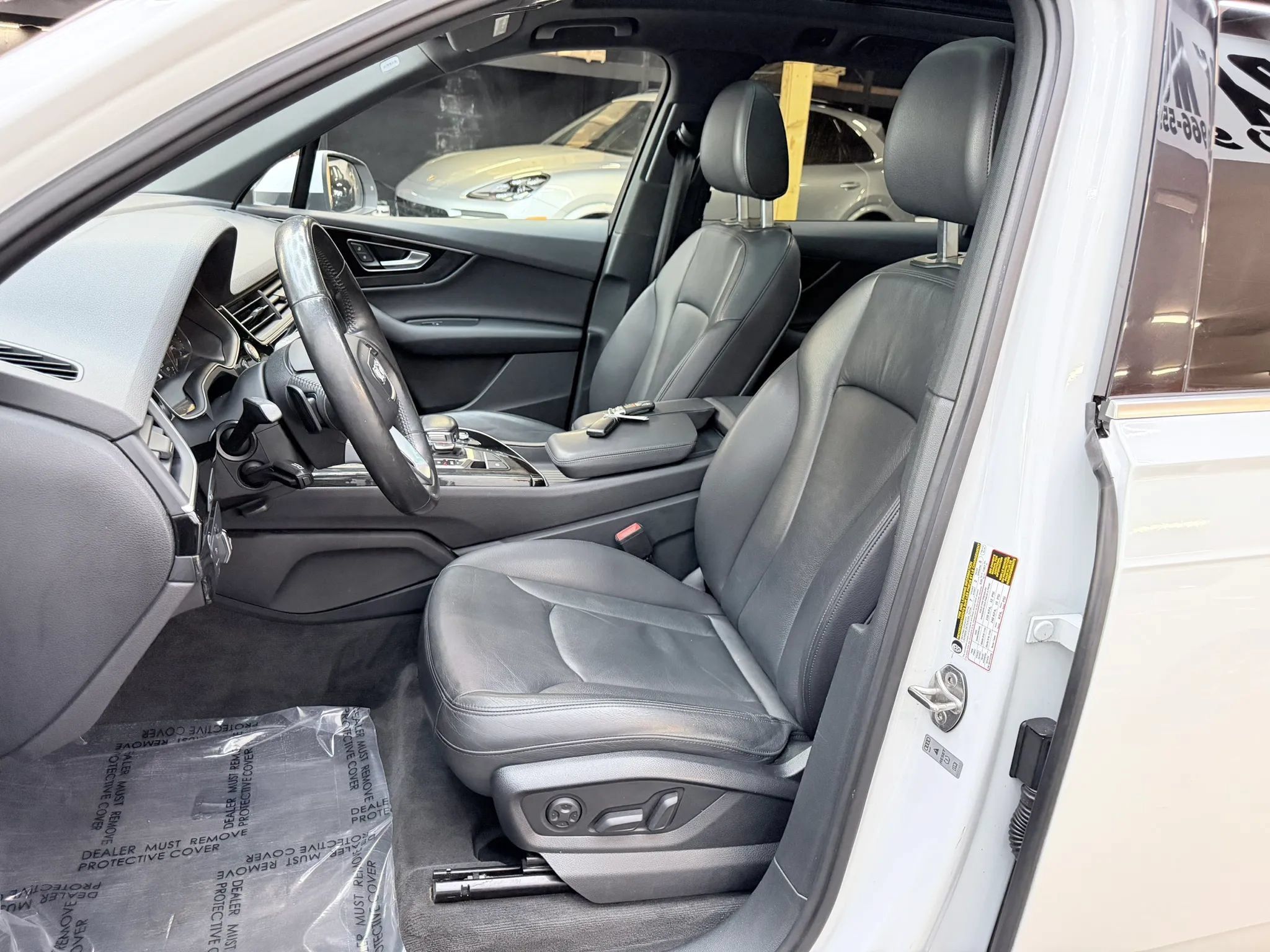 Used 2017 Audi Q7 3.0T Premium AWD/4WD image 12