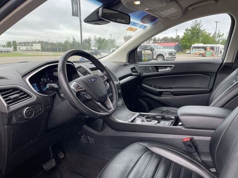 Used 2020 Ford Edge SEL w/ Convenience Package AWD/4WD image 11