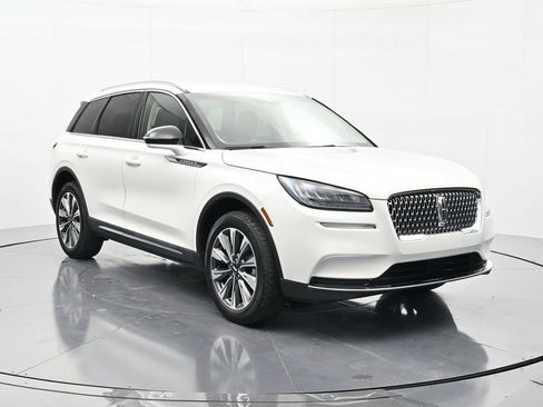 Used 2022 Lincoln Corsair Reserve w/ Elements Package FWD image 3