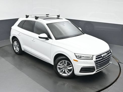 Used 2020 Audi Q5 2.0T Premium w/ Convenience Package AWD/4WD image 33