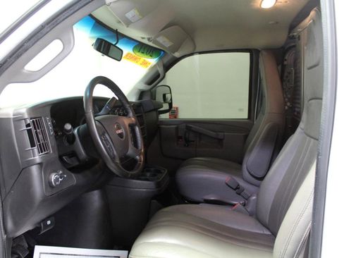 Used 2021 GMC Savana 2500 w/ Enhanced Convenience Package RWD image 15