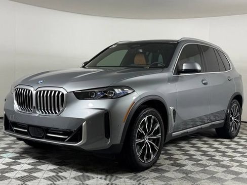 Used 2026 BMW X5 xDrive40i w/ Executive Package AWD/4WD image 2
