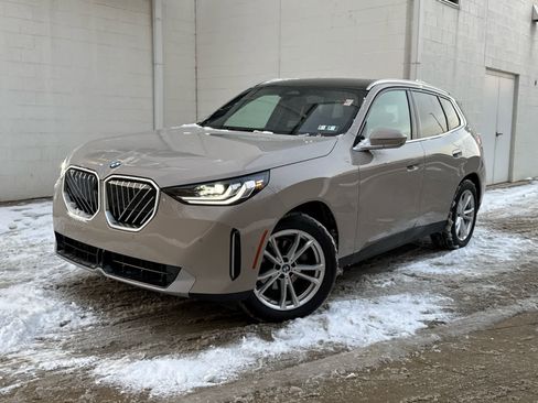 Certified 2025 BMW X3 xDrive30i w/ Premium Package image 1