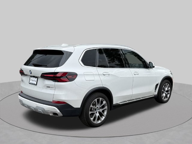 Used 2026 BMW X5 xDrive40i AWD/4WD image 5