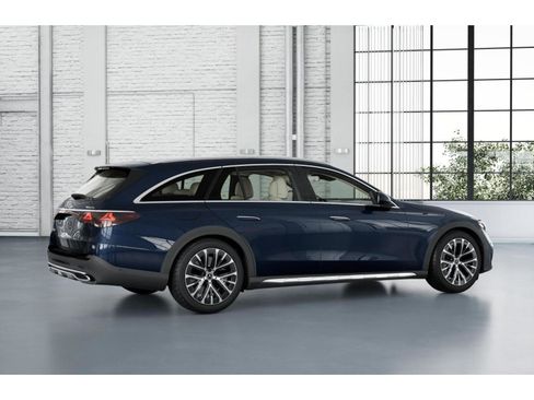New 2026 Mercedes-Benz E 450 4MATIC All-Terrain Wagon image 19