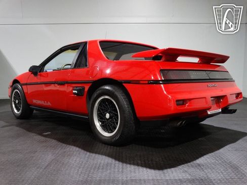Used 1988 Pontiac Fiero image 12
