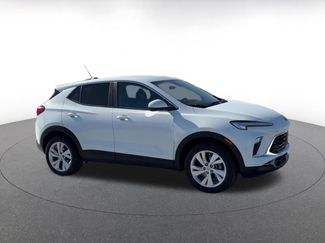 Used 2025 Buick Encore GX Preferred AWD/4WD video 2