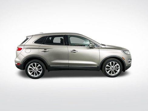 Used 2017 Lincoln MKC Select w/ Select Plus Package image 9