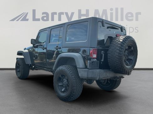 Used 2013 Jeep Wrangler Unlimited Sport w/ Max Tow Pkg image 3