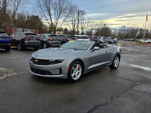 Used 2023 Chevrolet Camaro LT image 32
