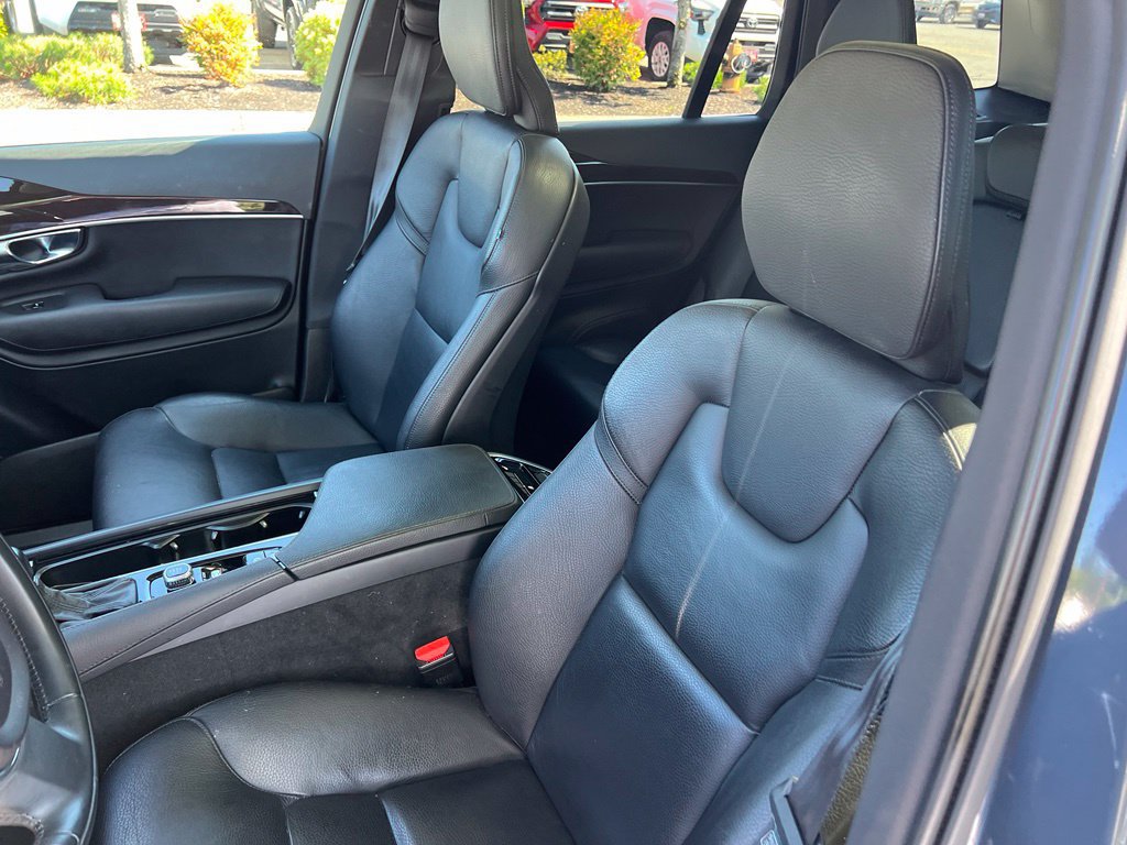Used 2019 Volvo XC90 T6 Momentum w/ Advanced Package AWD/4WD image 14