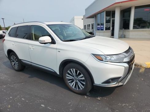 Used 2020 Mitsubishi Outlander GT AWD/4WD image 2