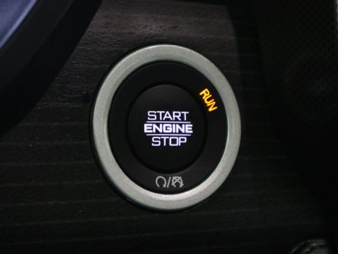 Used 2024 RAM 1500 Limited w/ Body Color Bumper Group image 28