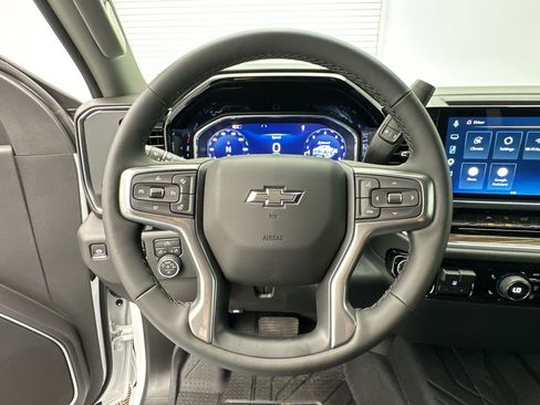 Certified 2026 Chevrolet Silverado 1500 RST w/ LPO, Dark Essentials Package AWD/4WD image 11