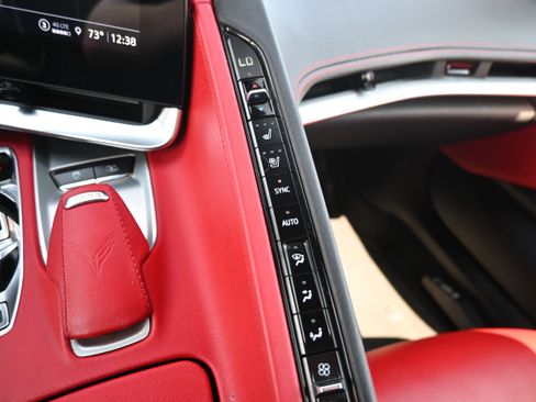 Used 2022 Chevrolet Corvette Stingray Preferred Conv w/ Z51 Performance Package image 19