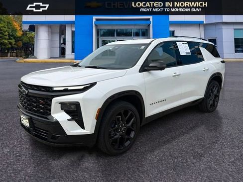 Certified 2025 Chevrolet Traverse RS AWD/4WD image 1