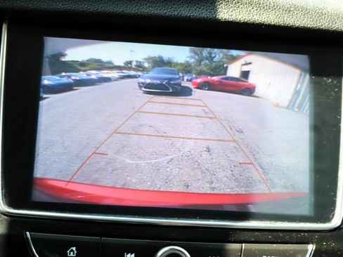 Used 2018 Buick Encore Preferred image 23