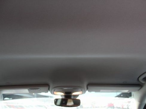 Used 2023 Jeep Cherokee Altitude Lux image 20