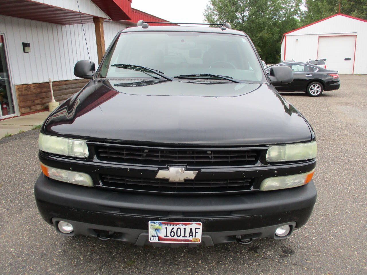 Used 2004 Chevrolet Tahoe Z71 w/ Z71 Preferred Equipment Group AWD/4WD image 13