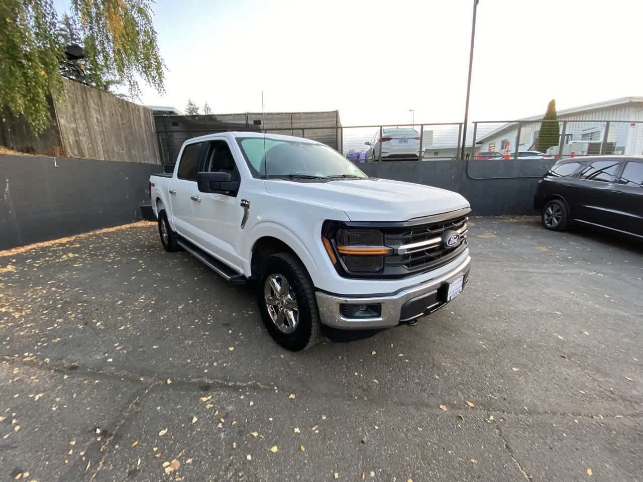 Used 2025 Ford F150 XLT w/ Equipment Group 301A Standard AWD/4WD image 8